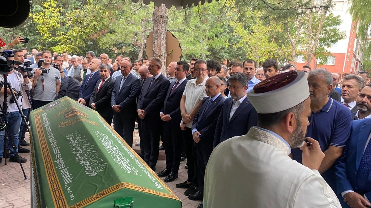 Ali Yerlikaya’nın amcası Mehmet Yerlikaya hayatını kaybetti