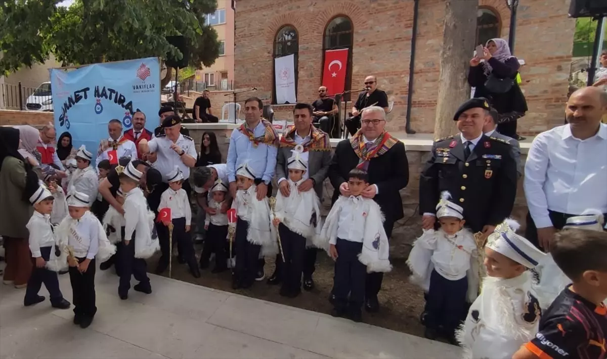 Bursa’da Söğüt Ertuğrul Gazi’yi Anma ve Yörük Şenlikleri kapsamında sünnet şöleni düzenlendi